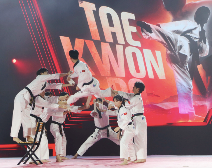 Nhiều cuộc thi đấu đối kháng kịch tính, biểu diễn đẹp mắt, hấp dẫn xuyên suốt 4 ngày diễn ra giải