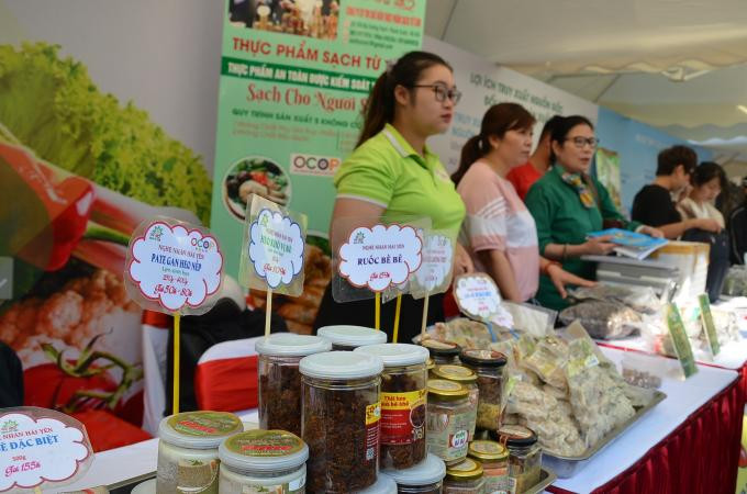 Chương trình OCOP giúp nâng cao giá trị thương hiệu hàng hóa Chương trình OCOP giúp nâng cao giá trị thương hiệu hàng hóa