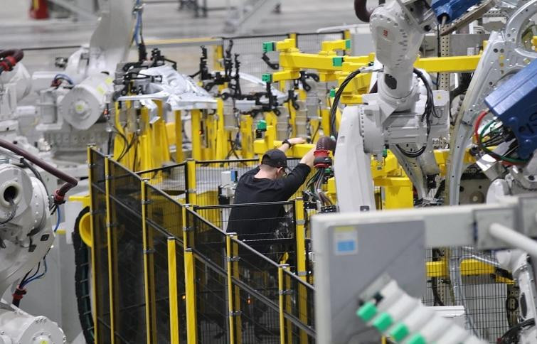 Tạo điều kiện cho kinh tế tư nhân phát triển