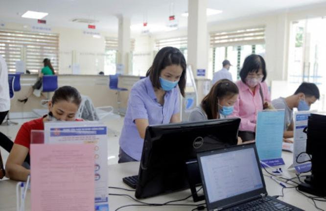 Đẩy mạnh thực hiện dịch vụ công trực tuyến phục vụ người dân