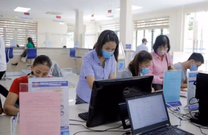 Đẩy mạnh thực hiện dịch vụ công trực tuyến phục vụ người dân