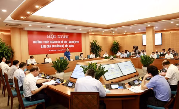 Thường trực Thành ủy Hà Nội làm việc với Ban Cán sự đảng Bộ Xây dựng