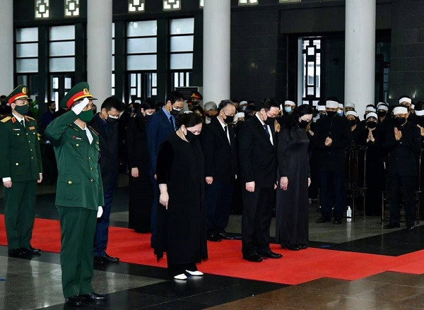 Đoàn đại biểu thành phố Hà Nội vào viếng nguyên Tổng Bí thư Lê Khả Phiêu Đoàn đại biểu thành phố Hà Nội vào viếng nguyên Tổng Bí thư Lê Khả Phiêu