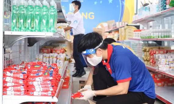 Mức lương tối thiểu theo giờ được đề xuất từ 15.600 - 22.500 đồng