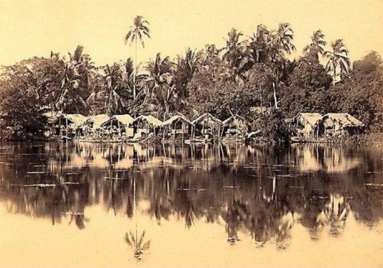 Phong cảnh làng bên bờ hồ Tây và dòng sông Tô Lịch chảy qua (Ảnh tư liệu)