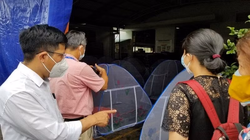 Đoàn công tác của Bộ Y tế kiểm tra công tác chống dịch tại KCX Tân Thuận - TP HCM Đoàn công tác của Bộ Y tế kiểm tra công tác chống dịch tại KCX Tân Thuận - TP HCM