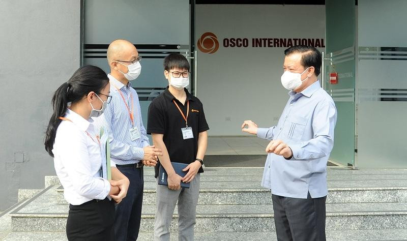 Bí thư Thành ủy Hà Nội kiểm tra công tác phòng chống dịch Covid-19 tại Hoài Đức Bí thư Thành ủy Hà Nội kiểm tra công tác phòng chống dịch Covid-19 tại Hoài Đức