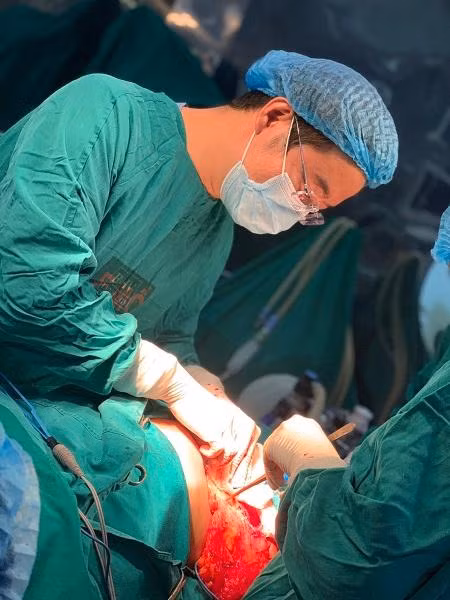 Ca mổ ung thư vú tại BVĐK Nông nghiệp