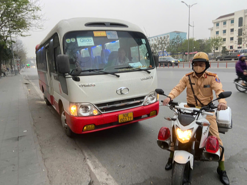 Hy vọng, với những biện pháp, giải pháp từ sớm, không còn tình trạng xe khách vi phạm trong dịp nghỉ lễ tới Hy vọng, với những biện pháp, giải pháp từ sớm, không còn tình trạng xe khách vi phạm trong dịp nghỉ lễ tới