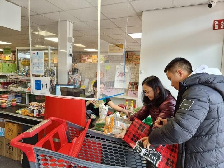 Sản phẩm bún, miến Việt Nam được người tiêu dùng tại Hà Lan yêu thích Sản phẩm bún, miến Việt Nam được người tiêu dùng tại Hà Lan yêu thích