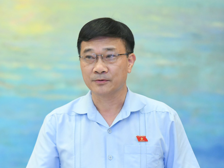Chủ nhiệm Ủy ban Kinh tế của Quốc hội Vũ Hồng Thanh thảo luận Chủ nhiệm Ủy ban Kinh tế của Quốc hội Vũ Hồng Thanh thảo luận