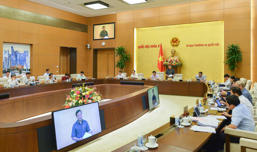 Quang cảnh phiên họp sáng 18-8 Quang cảnh phiên họp sáng 18-8