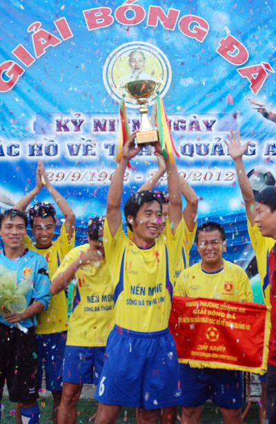 Đội Báo ANTĐ đăng quang đầy thuyết phục ảnh 9