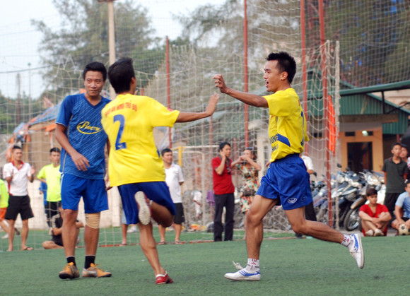 Đội Báo ANTĐ đăng quang đầy thuyết phục ảnh 8