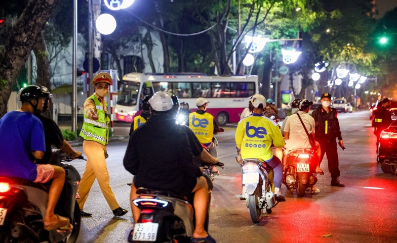 Lực lượng 141 làm nhiệm vụ tuần tra, kiểm soát, phòng ngừa đua xe và cổ vũ đua xe trái phép