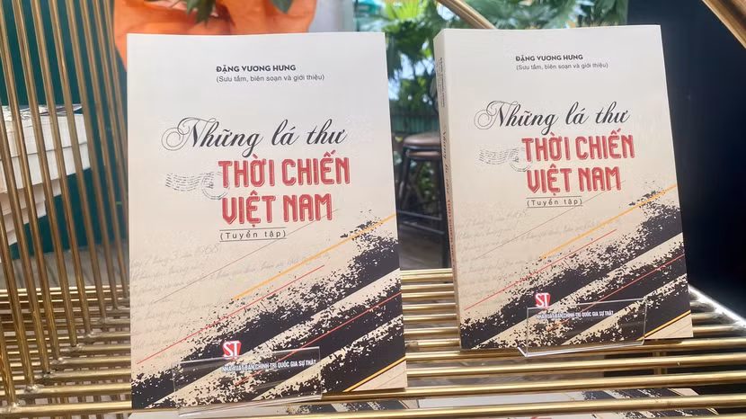 Cuốn sách "Những lá thư thời chiến Việt Nam"