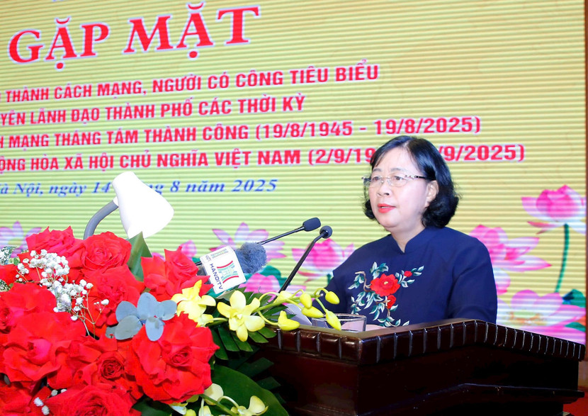 Bí thư Thành ủy Hà Nội Bùi Thị Minh Hoài phát biểu Bí thư Thành ủy Hà Nội Bùi Thị Minh Hoài phát biểu