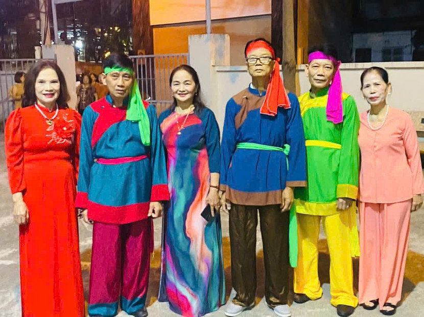 Trên cương vị Bí thư chi bộ, bà Hoa Lê đã cho ra đời và phát triển nhiều phong trào, mô hình thiết thực đối với đời sống nhân dân