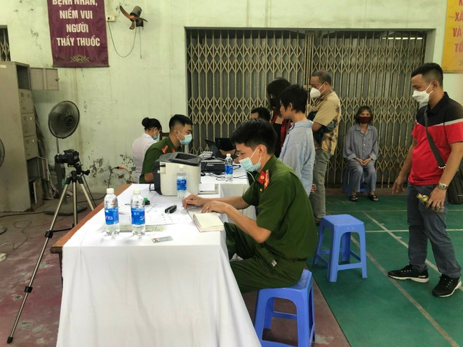 Công an quận Long Biên tiếp tục nỗ lực thực hiện Mệnh lệnh 01 để sớm "cán đích"