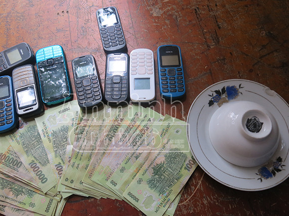 Bất ngờ với "Giang hồ khát bạc" là một "teen nam" ảnh 4