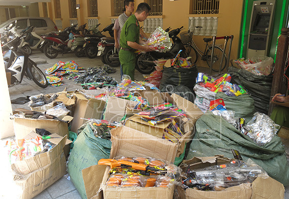 “Súng AK, súng trường” tuồn về Hà Nội dịp Trung thu ảnh 3