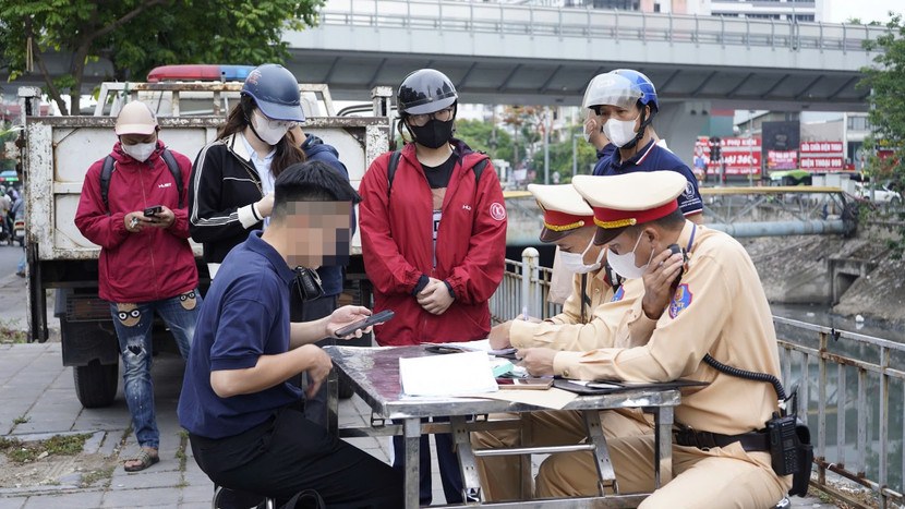 Rất nhiều trường hợp bị xử phạt, không biết những người này có rút được kinh nghiệm? Rất nhiều trường hợp bị xử phạt, không biết những người này có rút được kinh nghiệm?