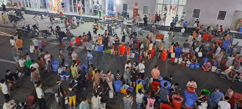 Tình trạng thiếu nước sạch ở khu đô thị Thanh Hà đã kéo dài nhiều ngày