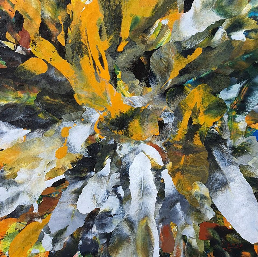 Tranh trừu tượng của họa sĩ Nguyễn Mạnh Hùng (Hùng Rô)