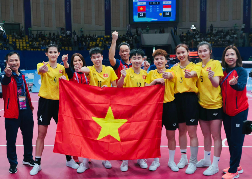 Đội cầu mây góp huy chương vàng thứ 2 cho đoàn Việt Nam tại ASIAD 19 Đội cầu mây góp huy chương vàng thứ 2 cho đoàn Việt Nam tại ASIAD 19