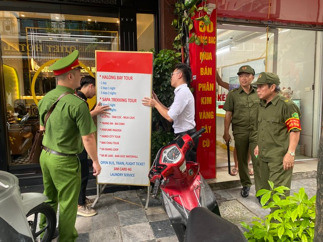 Thông qua hệ thống camera giám sát, các vi phạm về trật tự đô thị đã được kịp thời giải quyết Thông qua hệ thống camera giám sát, các vi phạm về trật tự đô thị đã được kịp thời giải quyết