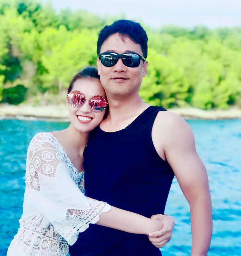 Diễn viên Lã Thanh Huyền may mắn được chồng ủng hộ trong nghệ thuật lẫn kinh doanh Diễn viên Lã Thanh Huyền may mắn được chồng ủng hộ trong nghệ thuật lẫn kinh doanh