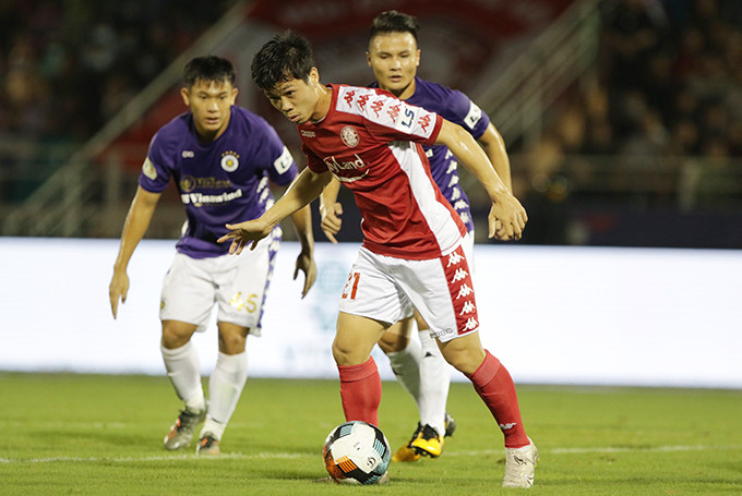 Công Phượng mờ nhạt trong trận thua 0-3 của TP.HCM trước Hà Nội tại V-League 2020