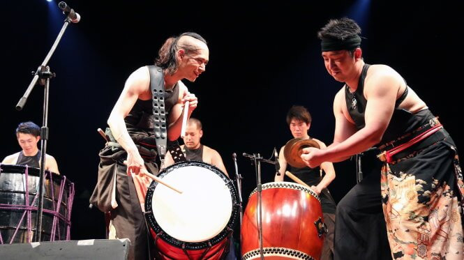 Ban nhạc Bati-Holic Ban nhạc Bati-Holic