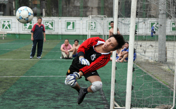 Trận đấu ngập niềm vui, thắm tình đoàn kết ảnh 9