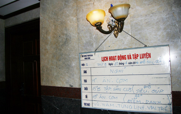 Đại bản doanh CLB V.Ninh Bình nhếch nhác và u ám sau vụ làm độ bị phanh phui ảnh 3 Đại bản doanh CLB V.Ninh Bình nhếch nhác và u ám sau vụ làm độ bị phanh phui ảnh 3