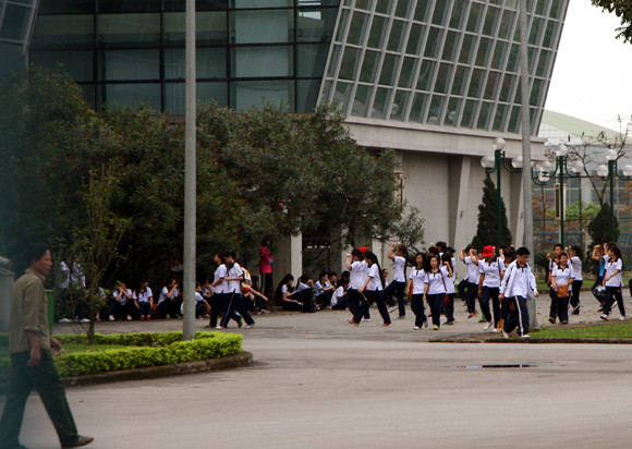 Những công trình thể thao triệu đô biến dạng vì kiếm tiền ảnh 18