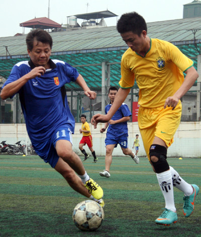 Trận đấu ngập niềm vui, thắm tình đoàn kết ảnh 2