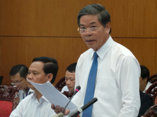 Cấp phép khai thác khoáng sai có thể phải bị tù chung thân? ảnh 1