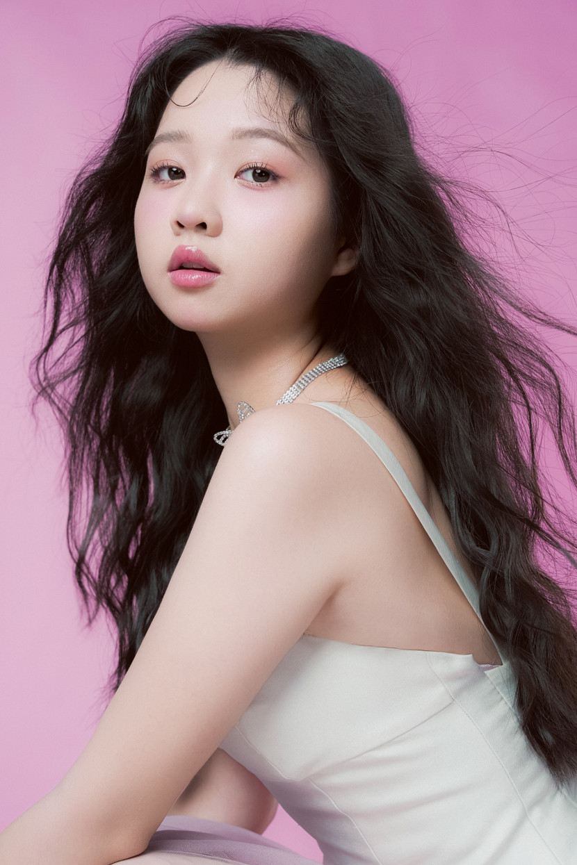 Lâm Thanh Mỹ cho thấy sự trưởng thành của diễn viên 18 tuổi với vai Cám Lâm Thanh Mỹ cho thấy sự trưởng thành của diễn viên 18 tuổi với vai Cám