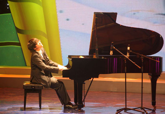 Lưu Hồng Quang lưu diễn tại Nhật Bản ảnh 2