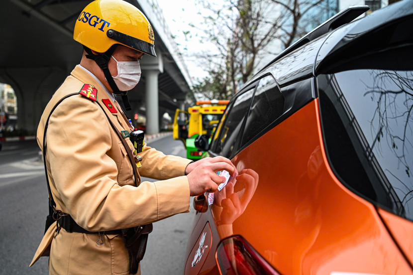 Lực lượng chức năng tăng cường xử lý đối với 6 nhóm hành vi vi phạm trọng điểm Lực lượng chức năng tăng cường xử lý đối với 6 nhóm hành vi vi phạm trọng điểm