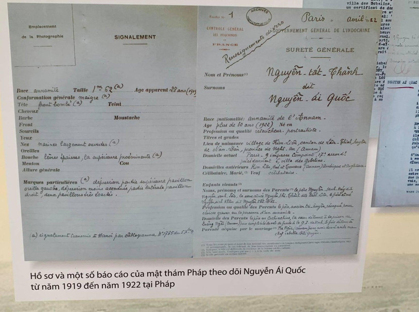 Tài liệu trưng bày tại trưng bày