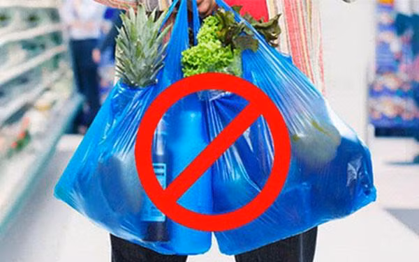 Phấn đấu không sử dụng túi nilon khó phân hủy