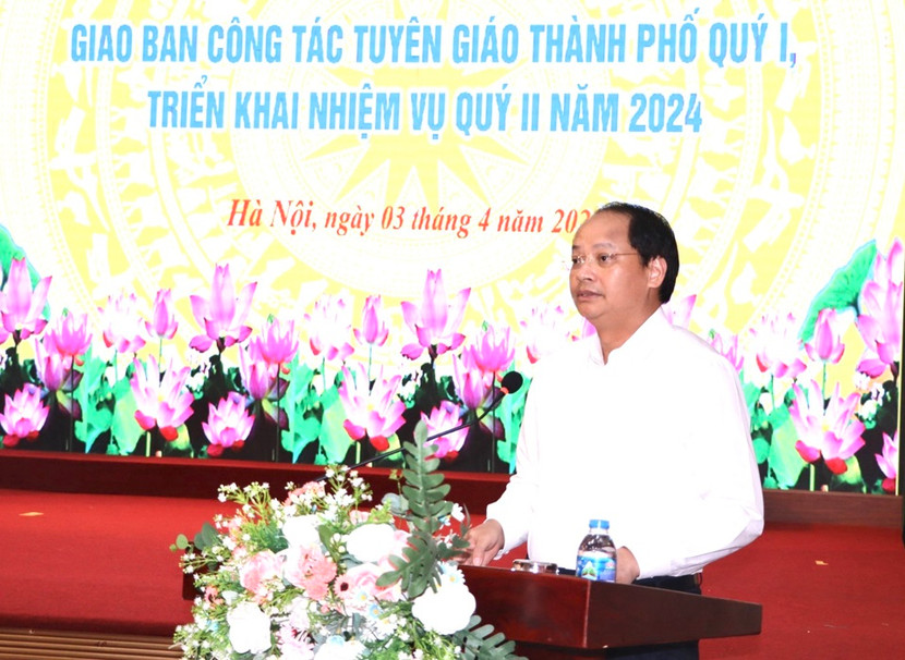 Trưởng ban Tuyên giáo Thành ủy Hà Nội Nguyễn Doãn Toản phát biểu Trưởng ban Tuyên giáo Thành ủy Hà Nội Nguyễn Doãn Toản phát biểu