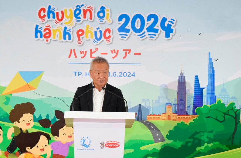 Ông Kaneda Hiroki - Tổng Giám đốc chia sẻ về dự án “Gói mì hạnh phúc” Ông Kaneda Hiroki - Tổng Giám đốc chia sẻ về dự án “Gói mì hạnh phúc”