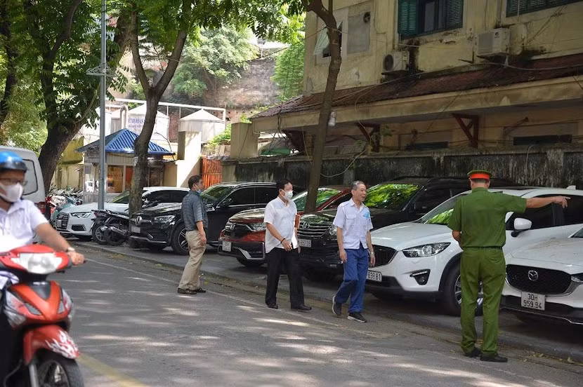 KIểm tra các bãi trông giữ phương tiện