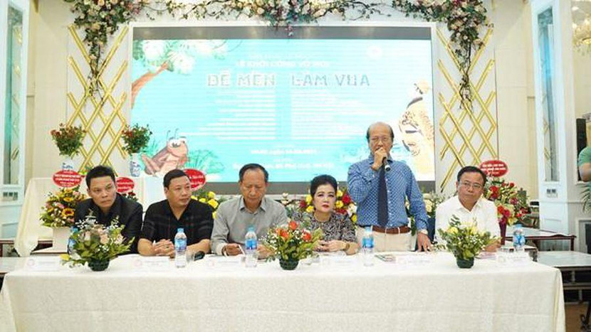 Sân khấu Lệ Ngọc khởi công cùng lúc 2 vở "Làm vua" và "Dế Mèn"