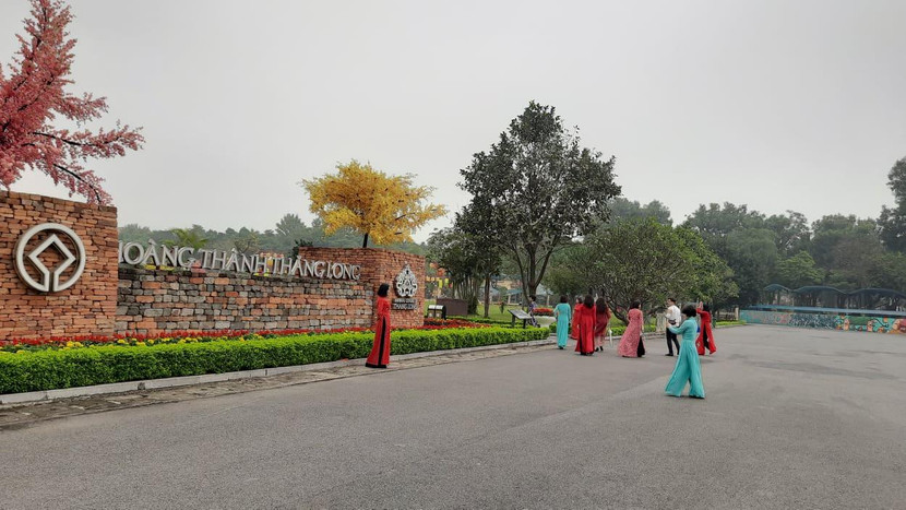 Hoàng thành Thăng Long đón các bà, các bà tới chụp ảnh "check in" Hoàng thành Thăng Long đón các bà, các bà tới chụp ảnh "check in"