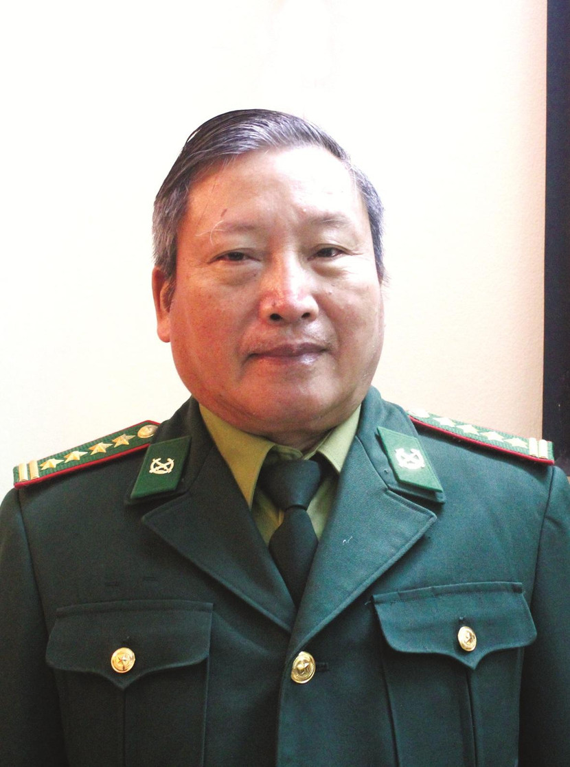 Đại tá Đỗ Ngọc Sơn (nguyên Trưởng phòng Tuyên huấn, Cục Chính trị Bộ đội Biên phòng) Đại tá Đỗ Ngọc Sơn (nguyên Trưởng phòng Tuyên huấn, Cục Chính trị Bộ đội Biên phòng)