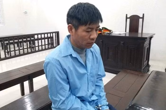 Bị cáo Trần Huy Bình tại phiên tòa.
